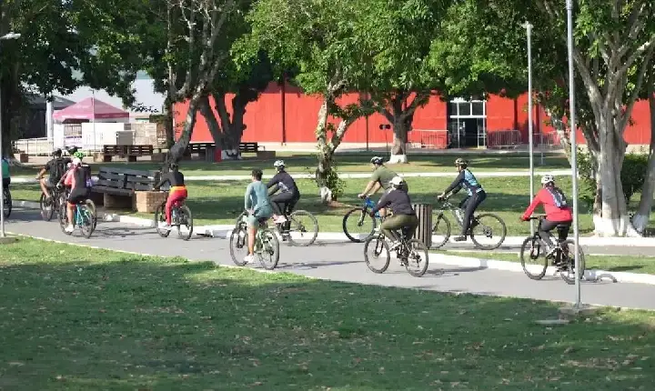 Bora de Bike reúne centenas de ciclistas e valoriza a história de Porto Velho