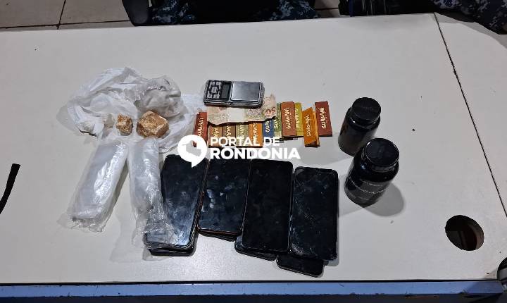 Casal é preso com drogas e oito celulares durante ação da PM no bairro Roque, em Porto Velho