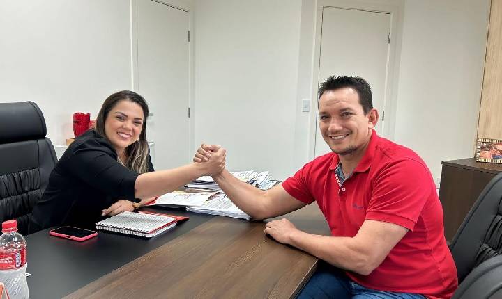 Cláudia de Jesus garante R$ 32 mil para compra de trator para associação em São Miguel