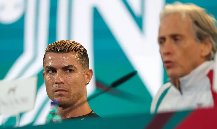 ‘Compartilhei o tempo de Pelé e nunca vi nada parecido’: Ex-Portugal detona Cristiano Ronaldo