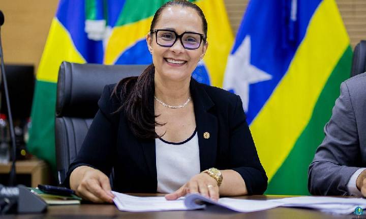 Deputada Rosangela Donadon garante R$ 100 mil para fortalecer atendimento da APAE em Corumbiara