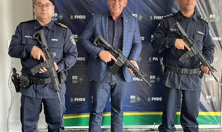 Deputado Ezequiel Neiva viabiliza fuzis israelenses para atender a Polícia Militar em Vilhena