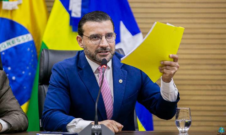 Deputado Ribeiro do Sinpol propõe atualização do auxílio-fardamento para policiais militares