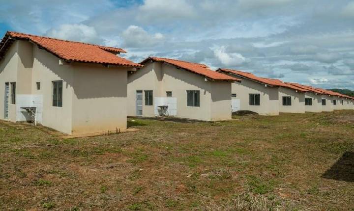Deputados aprovam recursos para concluir moradias populares em Rondônia