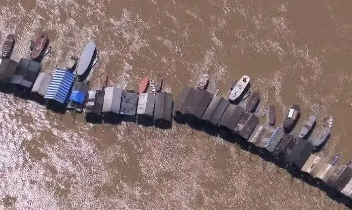 Draga de garimpo afunda no Rio Madeira e deixa dois desaparecidos