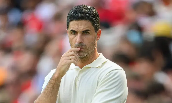 ‘É preciso se perguntar’: Lenda do Arsenal ‘perdoa’ falhas no mercado após eliminação