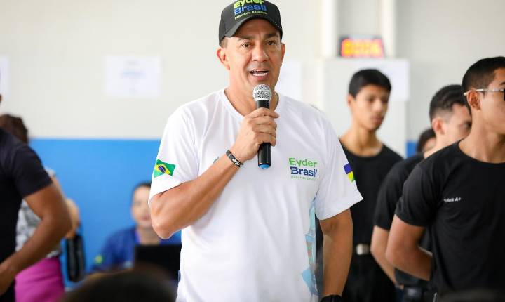 Eyder Brasil realiza 6ª edição do Cidadania no Bairro em Candeias do Jamari