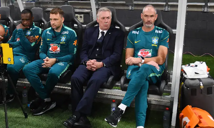 Futebol pobre da seleção brasileira repete erros de Ancelotti em preocupante empate com a Austrália