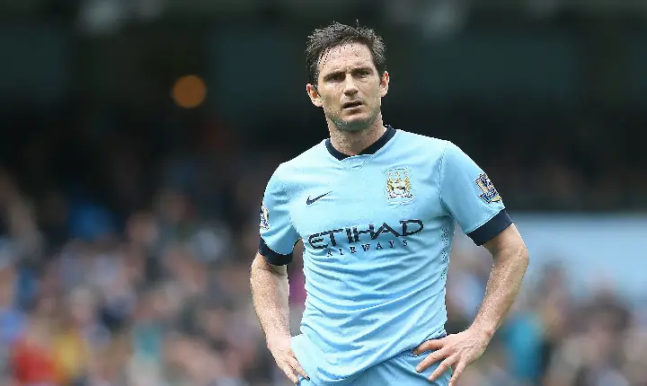 ‘Há muitas coisas que não se sabe’: Lampard esteve no City em temporada investigada, mas se distancia do caso