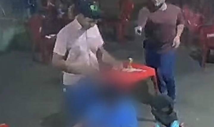 Homem é morto a tiros no Bar