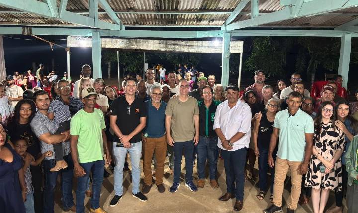 Investimentos no setor agrícola: deputado Alan Queiroz entrega equipamentos para o município de Monte Negro