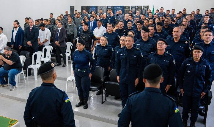 JI-PARANÁ – 2º BPM REALIZA SOLENIDADE EM HOMENAGEM AO DIA DE TIRADENTES