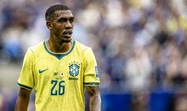 ‘Lembra o melhor de Vinicius’: Rayan ganha elogios na imprensa europeia após gol pela Seleção