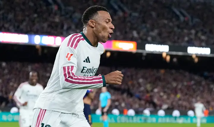 Mbappé chega a 100 gols pelo Real Madrid para vencer Barcelona no melhor estilo Mourinho