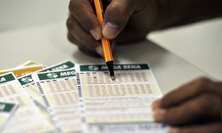 Mega-Sena acumula para R$ 170 milhões; confira os números sorteados
