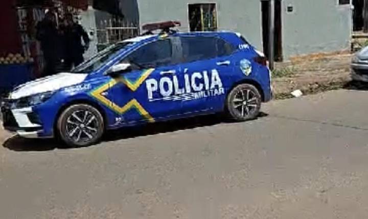 Mulher é encontrada morta com as mãos amarradas em rua do bairro Tancredo Neves