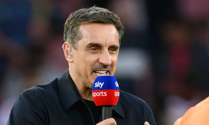 Neville elege brasileiro e ex-Real Madrid como piores contratações do United pós-Ferguson