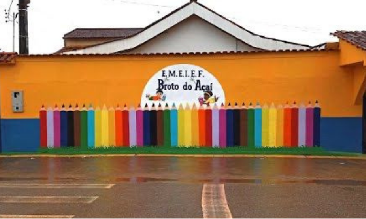 Pais de alunos da escola municipal Broto do Açaí, zona sul de Porto Velho, denunciam uma situação alarmante: crianças praticamente sem acesso às aulas neste início de ano letivo