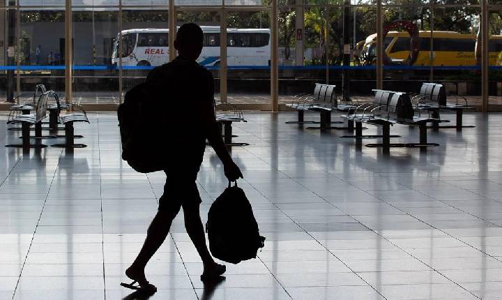 Pessoas 60+ terão 50% de desconto em passagem de ônibus interestadual