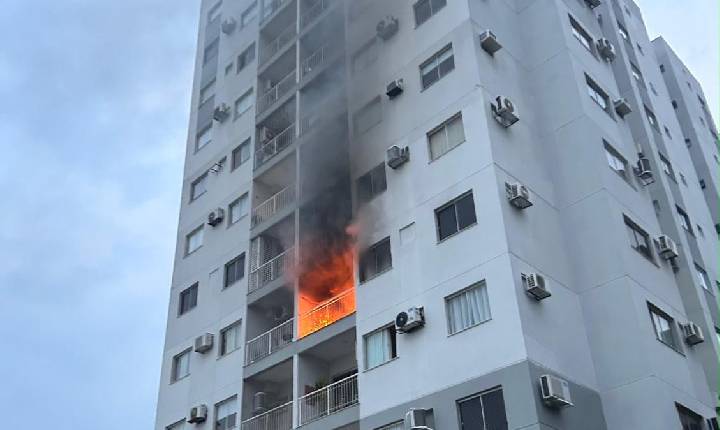 Polícia Militar  agradece apoio de moradores e funcionários durante incêndio em condomínio de Porto Velho
