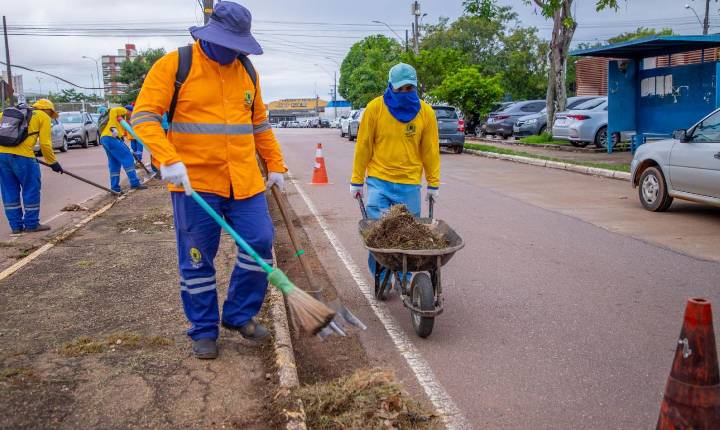 Prefeitura garante gratificação permanente de R$ 750,00 para 636 servidores da limpeza urbana