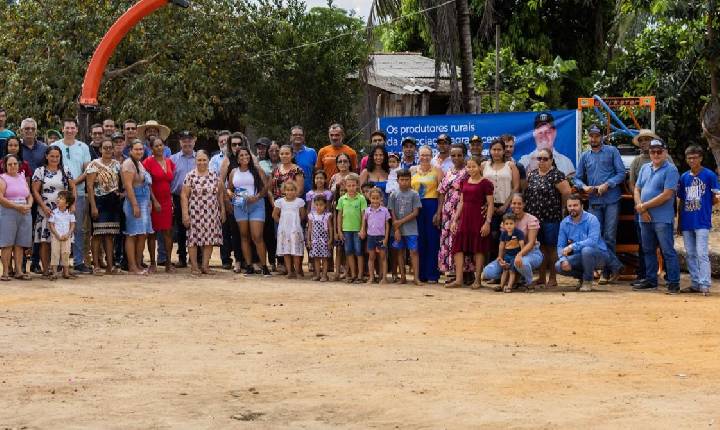 Produtores do Assentamento Élcio Machado recebem novos implementos agrícolas com recurso do deputado Pedro Fernandes