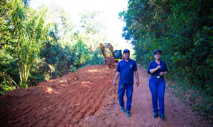 Rosangela Donadon acompanha início de obra de mais de R$ 1 milhão para recuperação da Linha 115 Chafariz, Farinheira e São Lourenço em Vilhena