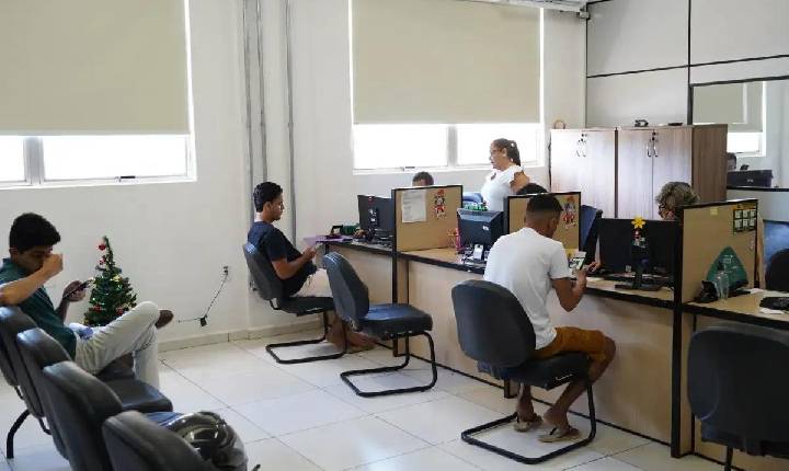 Sine Municipal disponibiliza mais 102 vagas de emprego na capital