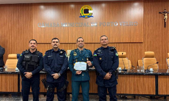 SOLENIDADE DE ENTREGA DO TÍTULO DE CIDADÃO HONORÁRIO AO TENENTE-CORONEL PM AMORIM