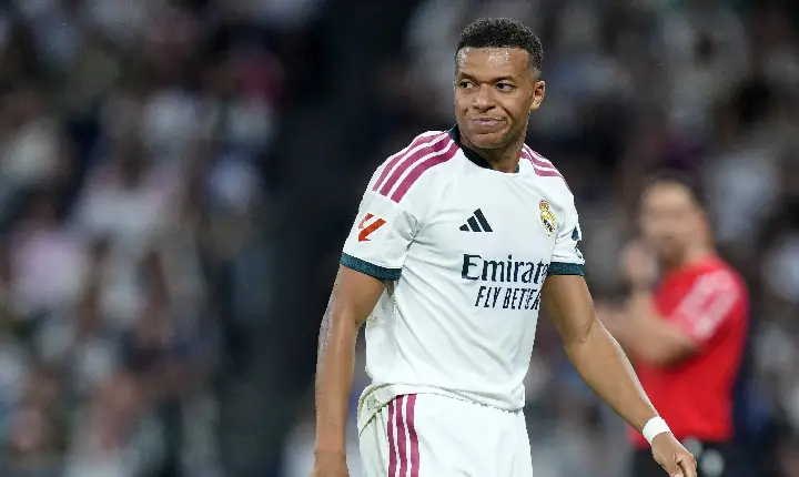 Vencedor da Bola de Ouro critica Mbappé: ‘Ele não se aplica ao prêmio’