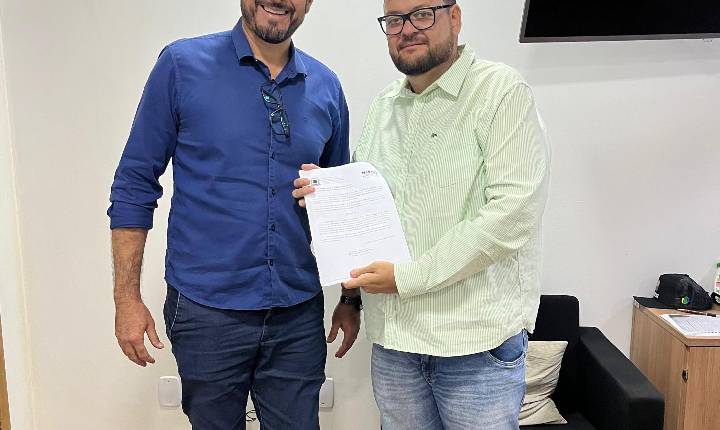 Vereador Márcio Pacele leva demandas de bairros e distritos à Seinfra