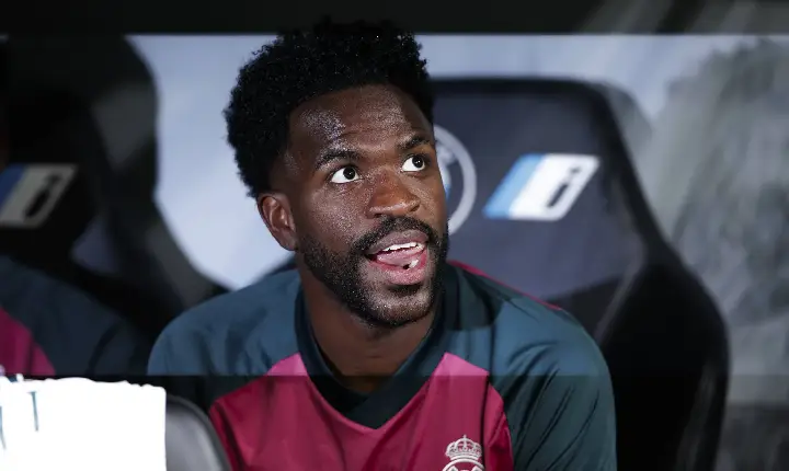 Vini Jr começa no banco, tem gol anulado e é expulso antes de ‘fazer as pazes’ no Real Madrid