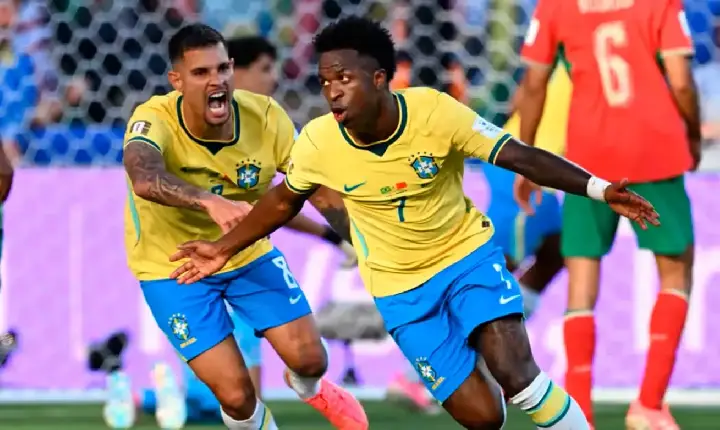Vini salva o Brasil, e torcedores de Porto Velho já alternam entre a corneta e a esperança pelo hexa