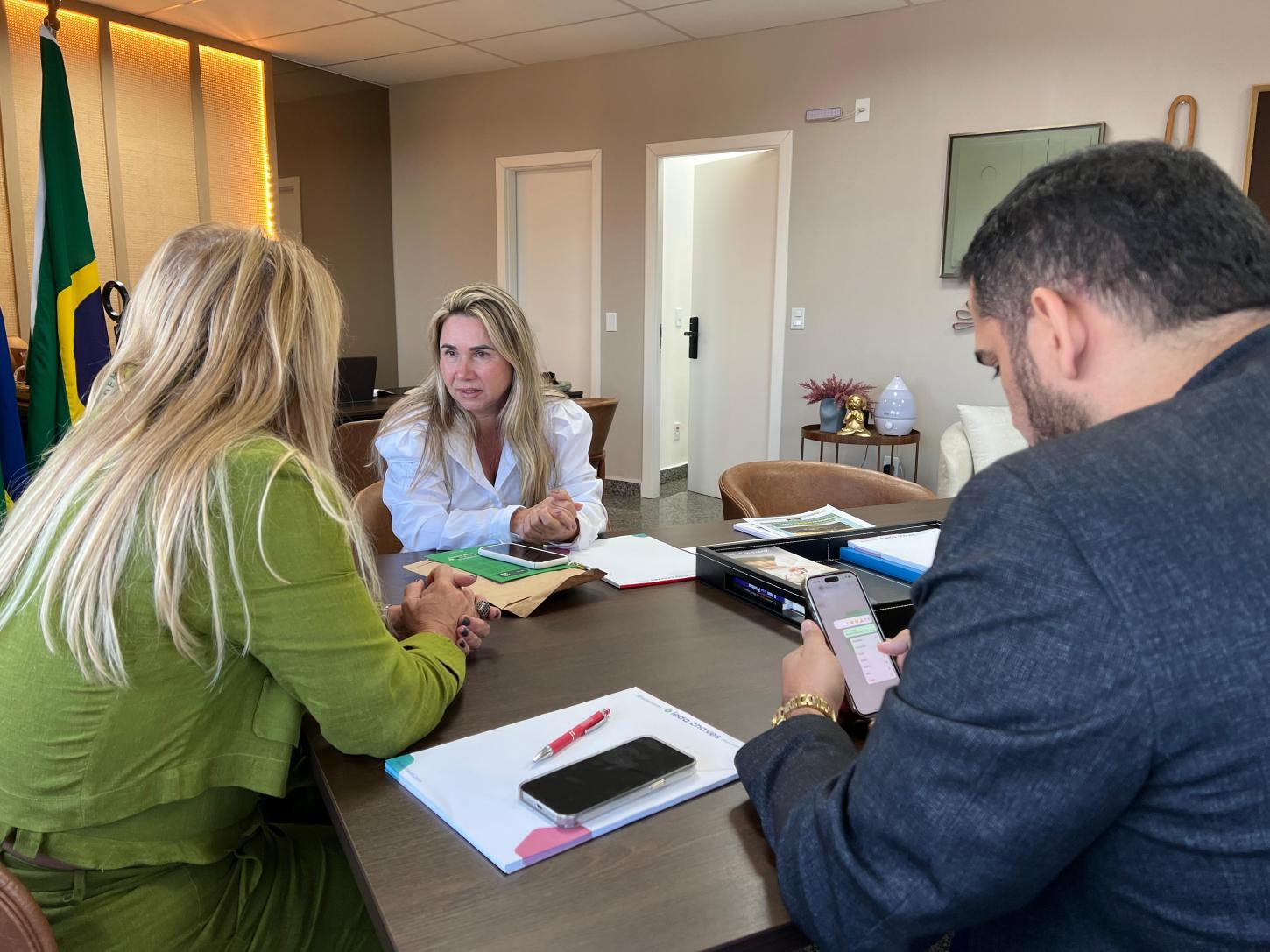Vereadora Silvana Olenski realiza primeira agenda institucional em Porto Velho