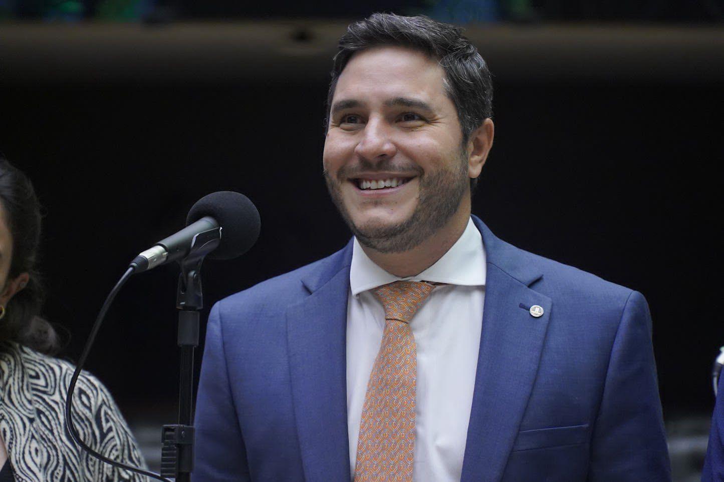 Comissão aprova aumento progressivo de escolas com educação integral na rede pública