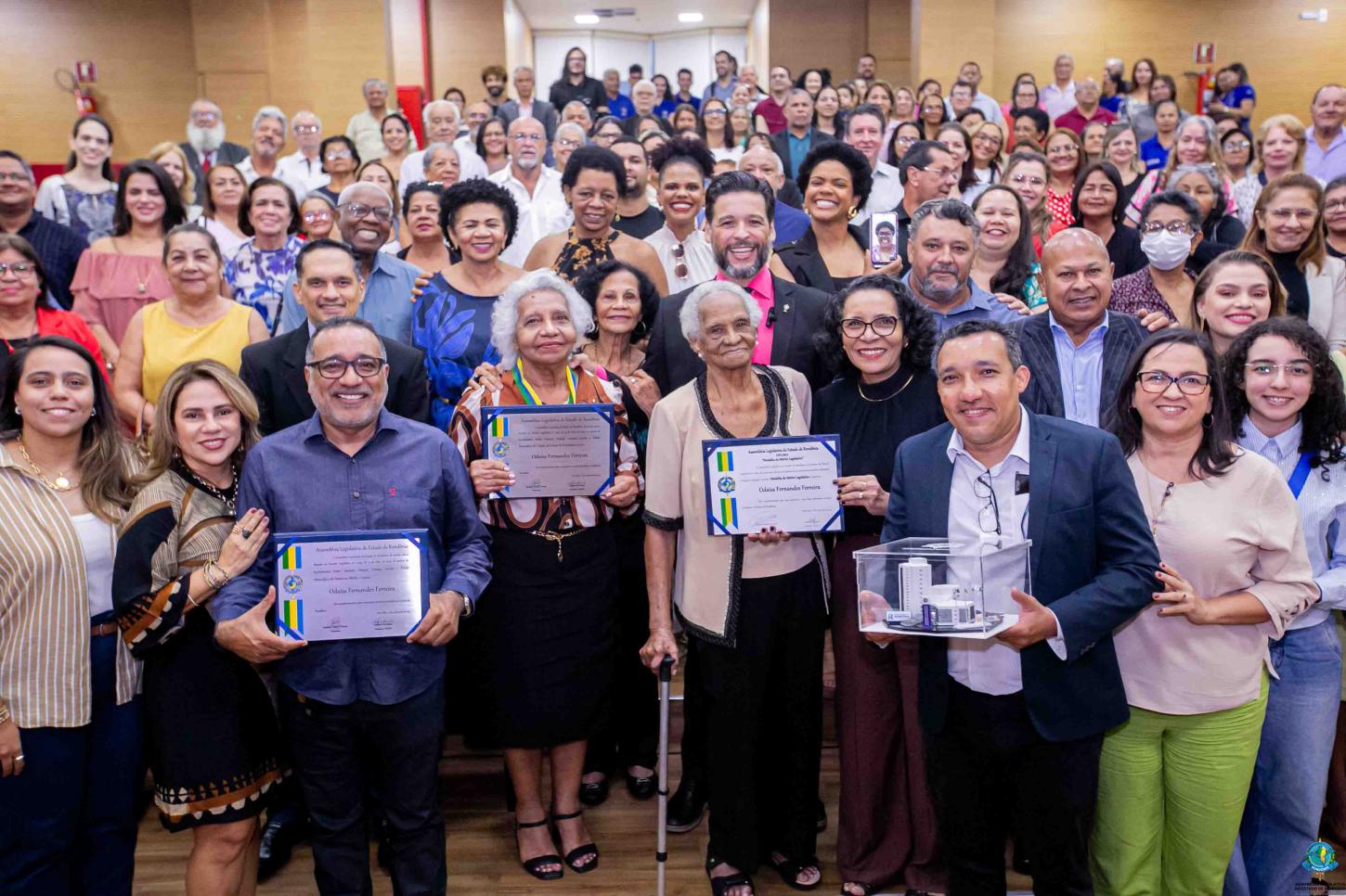Deputado Delegado Camargo homenageia ex-deputada Odaísa Fernandes com título de Cidadã Honorária de Rondônia