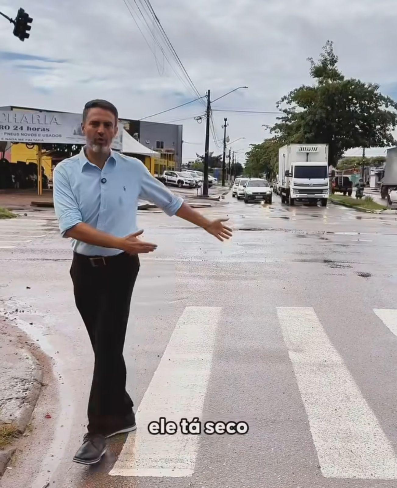 Discurso inflamado e promessas não cumpridas: prefeito Léo Moraes segue atacando gestão anterior enquanto falha nas próprias entregas