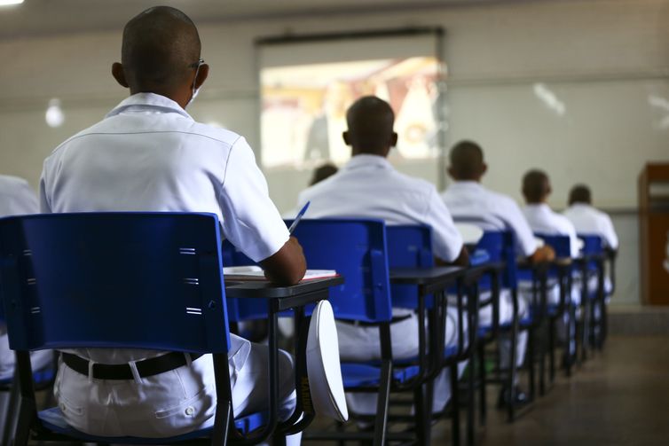 Serviço Militar: prazo para alistamento vence dia 30 de junho