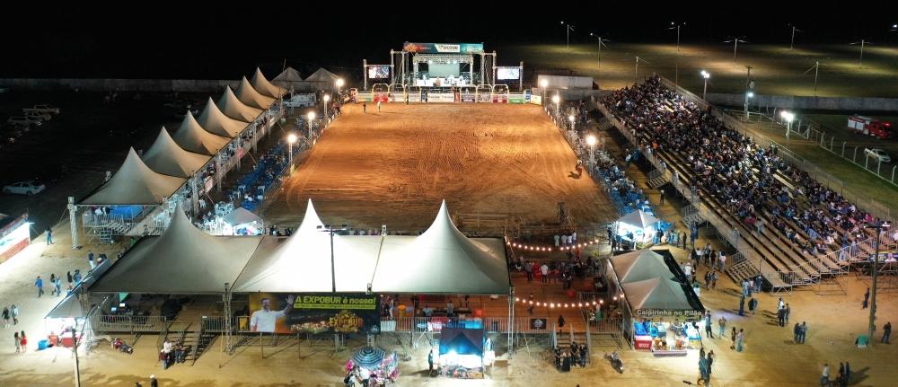 Expobur 2025 tem início com entrada gratuita e apoio parlamentar