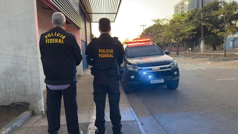 OPERAÇÃO LINHA TORTA: Esquema de R$ 4 milhões com material gráfico vira alvo da Polícia Federal