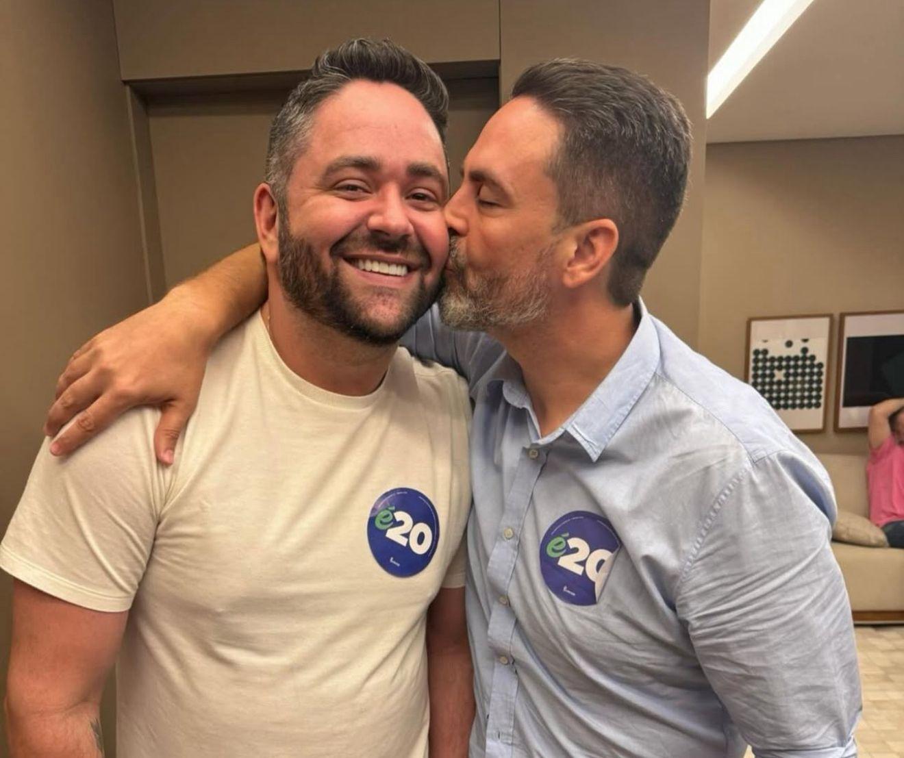 “Saco sem fundo”: irmão de Léo Moraes recebeu mais de R$ 45 mil em junho enquanto a gestão prega contenção de gastos