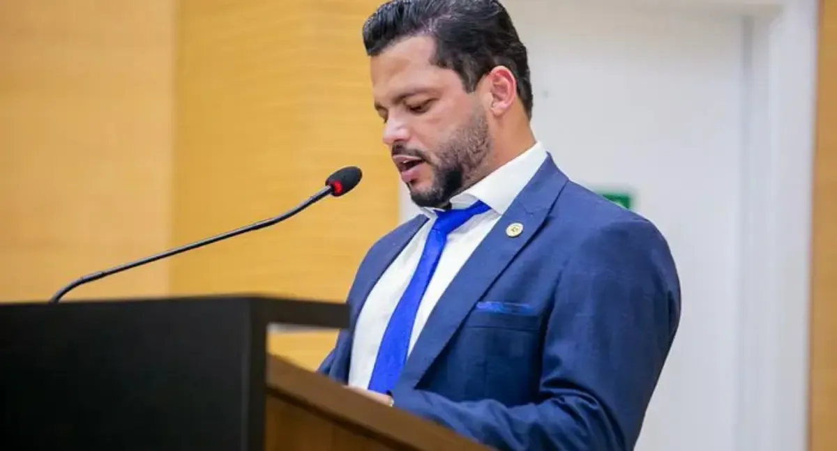 Deputado Edevaldo Neves pede dados sobre afastamentos de professores por problemas psicológicos em Rondônia
