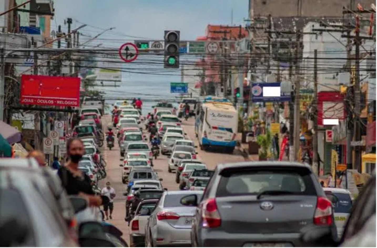 Deputado Edevaldo Neves propõe redução de exigência para isenção de IPVA a motoristas de aplicativo