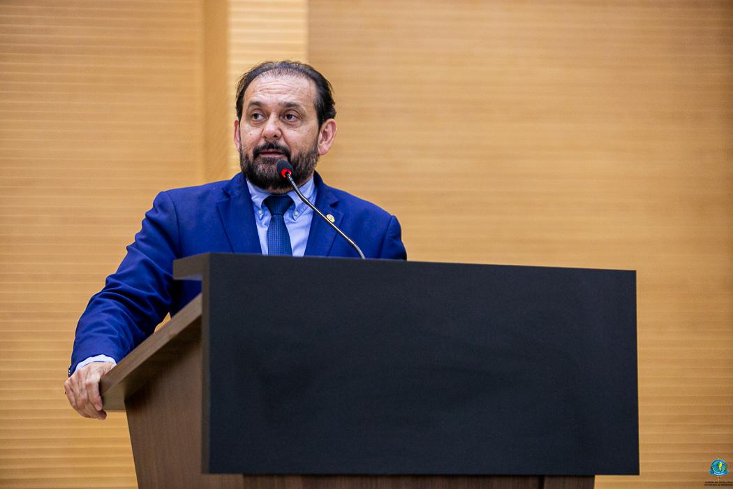 Deputado Laerte Gomes solicita implantação de redutor de velocidade e sinalização no Trevo São Felipe