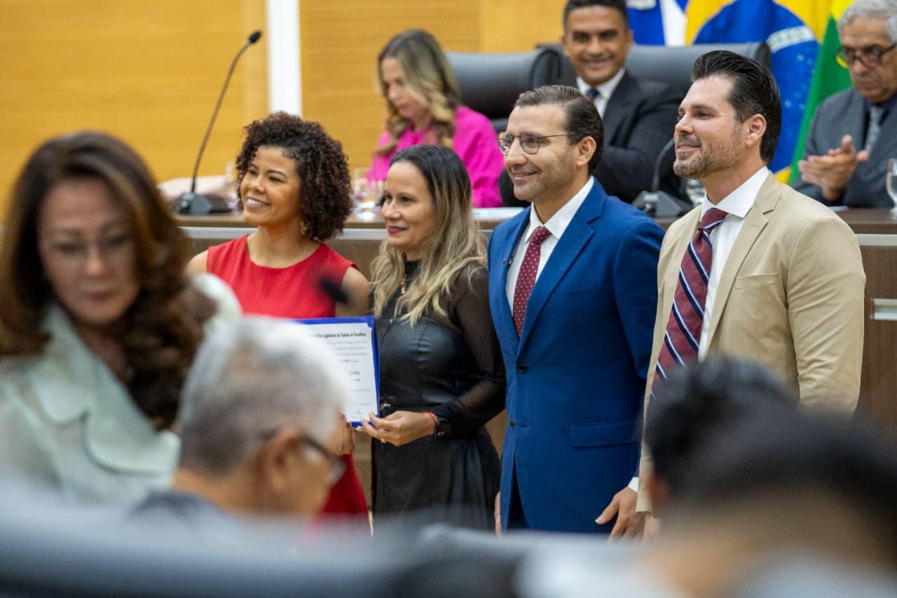 Deputado Ribeiro do Sinpol concede Votos de Louvor a Procuradores Autárquicos do Estado de Rondônia