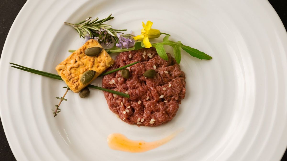 Mosa Meat capta €15 milhões e reforça aposta na carne cultivada