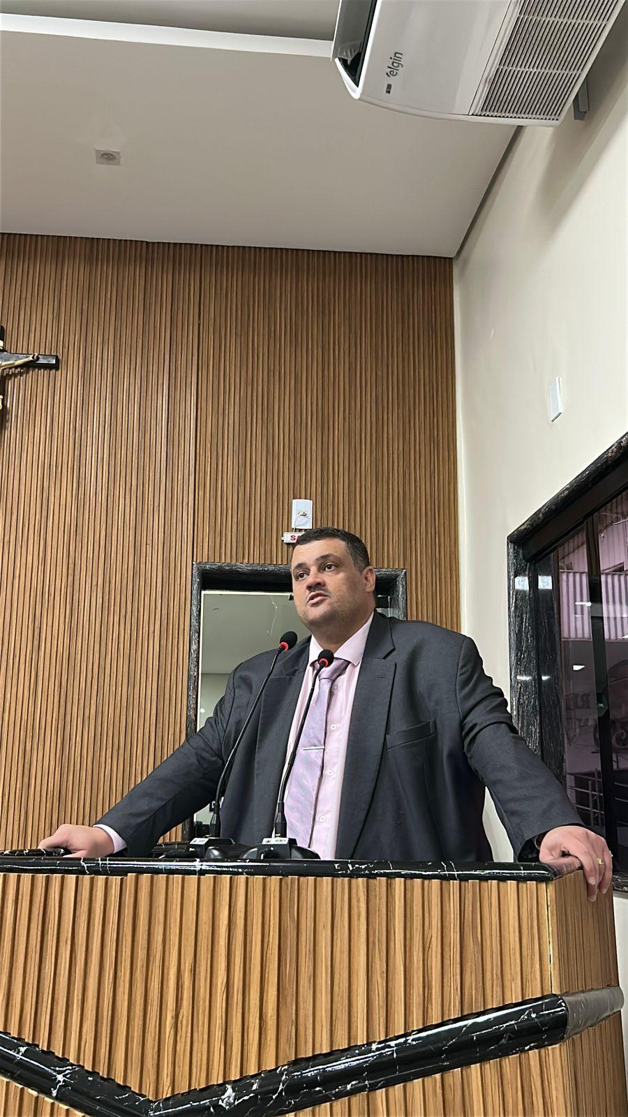 Vereador Thiago Tezzari propõe Projeto de Lei com diretrizes para alimentação saudável nas escolas de Porto Velho