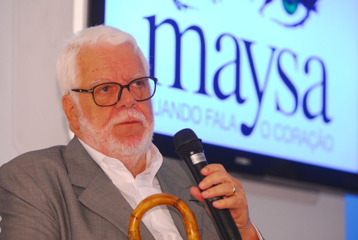 Famosos lamentam morte de Manoel Carlos: “Eternamente grata”