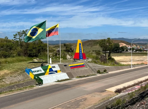 Fronteira entre Brasil e Venezuela é fechada após ação militar dos EUA e captura de Nicolás Maduro