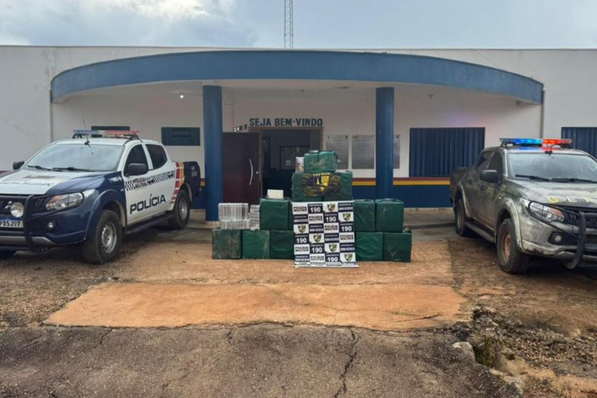 Policiais apreendem meia tonelada de cocaína na fronteira com a Bolívia
